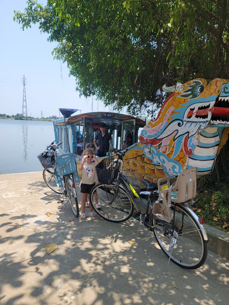 Hue Cycling Tour 1 Day